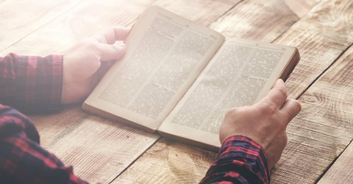 Como Ler e Entender a Bíblia? Aprenda Como e Mude Sua Vida como ler e entender a biblia aprenda como e mude sua vida 20180809145806.jpg - Como Ler e Entender a Bíblia? Aprenda Como e Mude Sua Vida