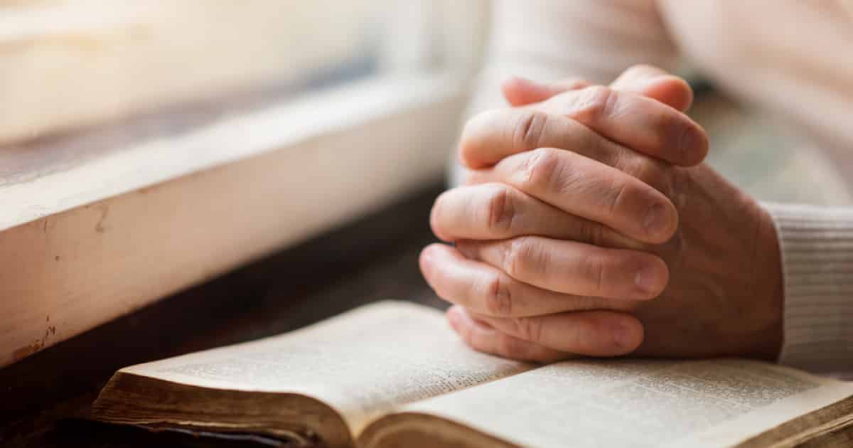 O Poder da Oração Para Acalmar o Coração o poder da oracao para acalmar o coracao 20180809145806.jpg - O Poder da Oração Para Acalmar o Coração