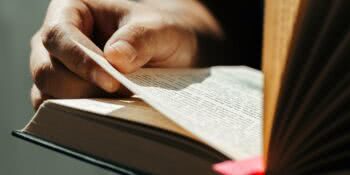 14 versículos da Bíblia sobre dificuldade para você ler hoje